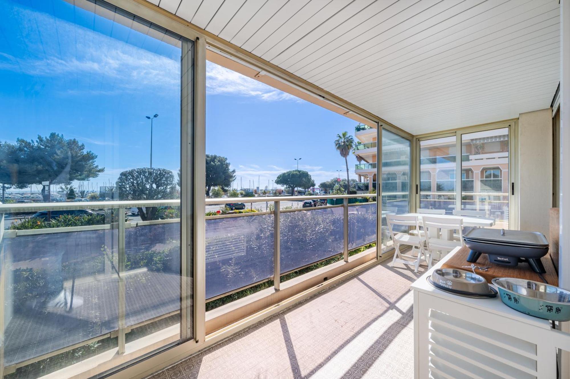 Magnifique 2 Pieces Vue Mer - Parking Proche Plage Saint-Laurent-du-Var Εξωτερικό φωτογραφία