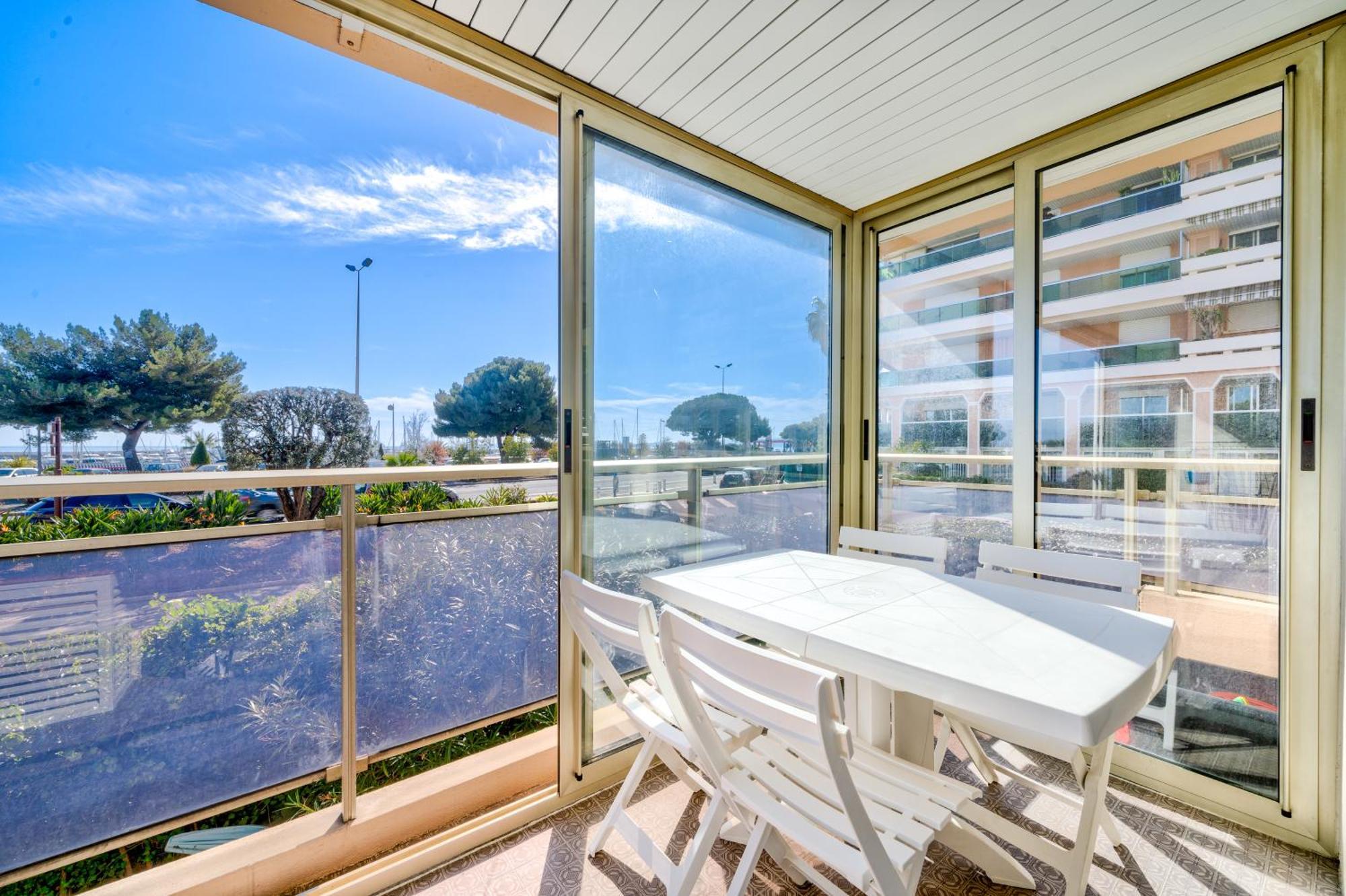 Magnifique 2 Pieces Vue Mer - Parking Proche Plage Saint-Laurent-du-Var Εξωτερικό φωτογραφία